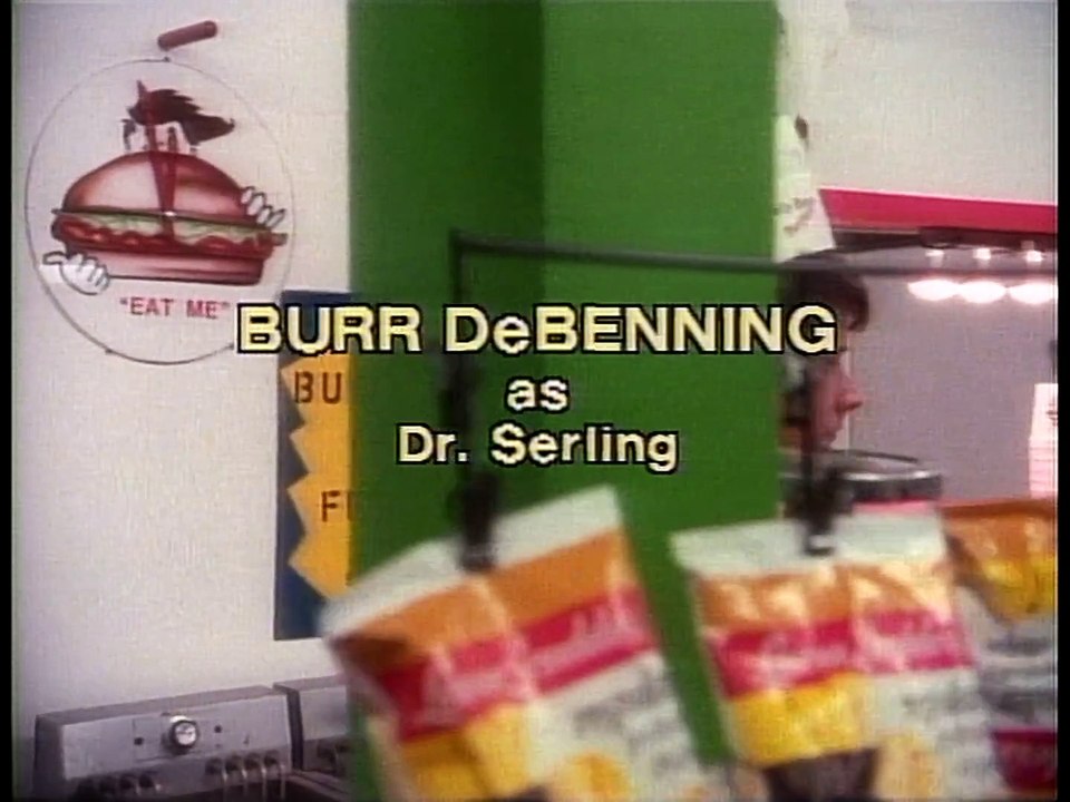 Las Pesadillas de Freddy - Una Vida Miserable - Español Latino - Freddy's Nightmares - It's a Miserable Life