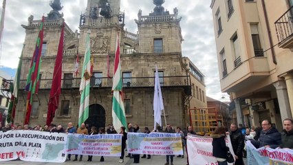 Protesta en Astorga para reivindicar la Ruta de la Plata
