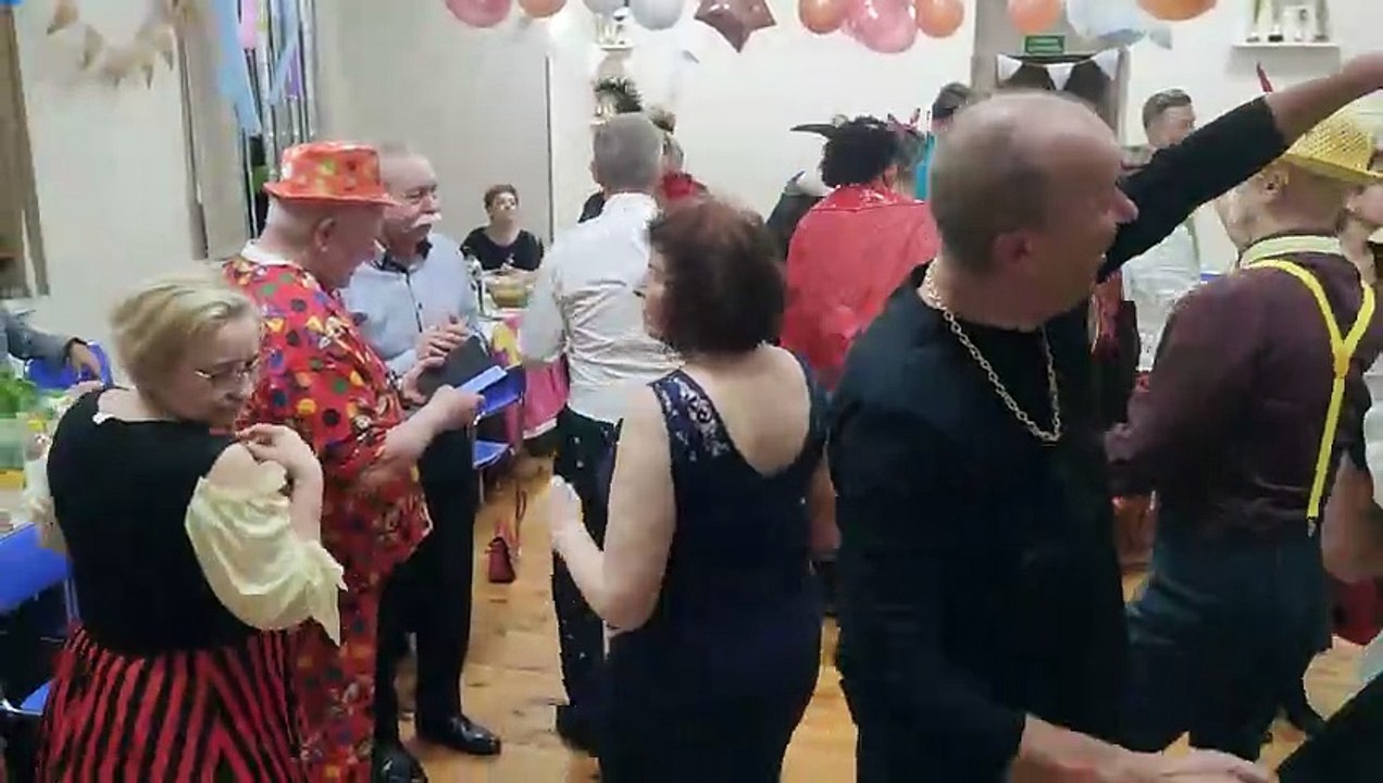 Impreza karnawałowa Morsów Kujawskich Włocławek - zabawa w Klubie "Łęg"