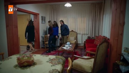 220. Huerfanas (Kirgin Cicekler), en español