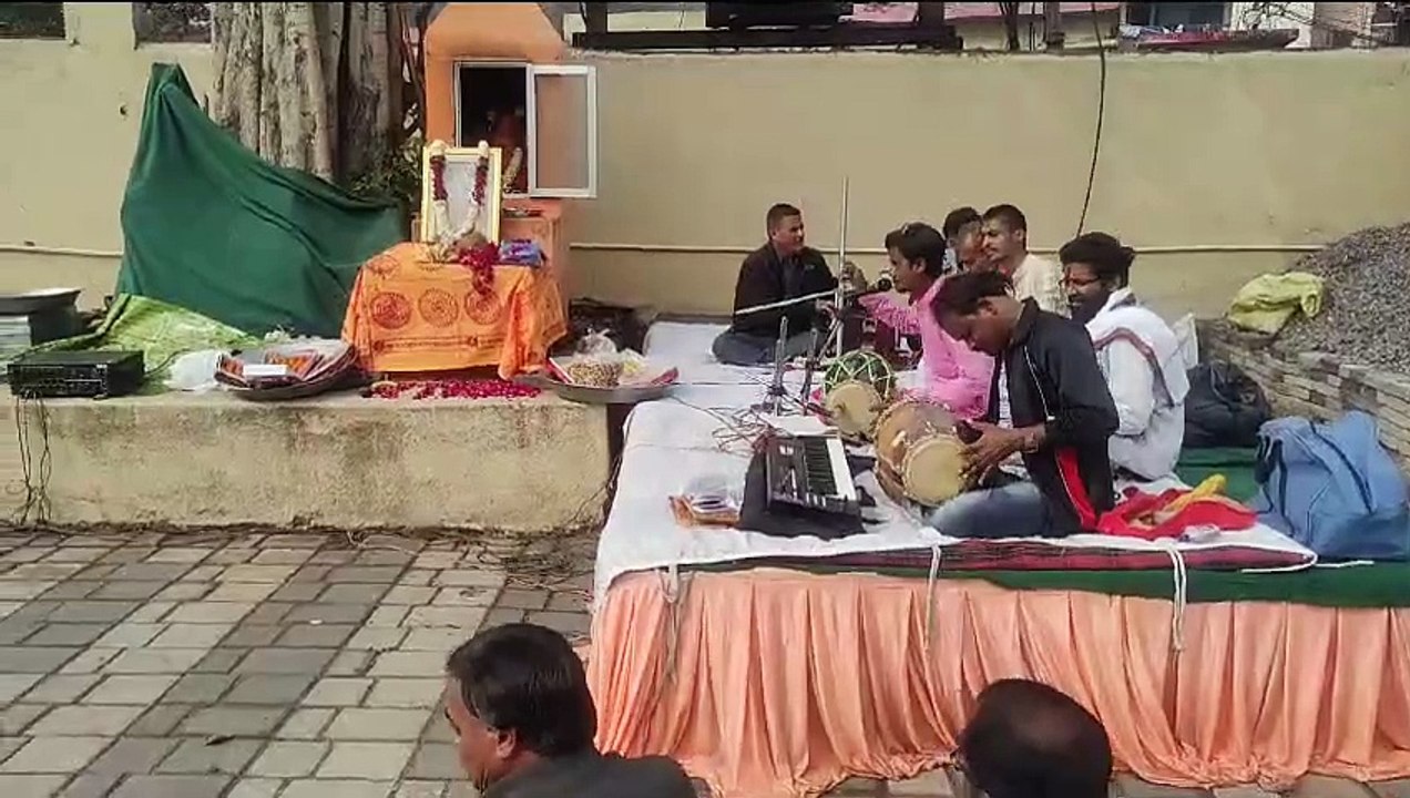 वीडियो देखें....प्राण प्रतिष्ठा से एक दिन पहले कांग्रेसियों ने किया हनुमान चालीसा, इनके लिए मांगी सद्बुद्धि...