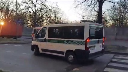 Piazzale Cuoco, il blitz della polizia locale al mercato