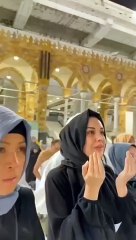 اس عورت نے پہلی مرتبہ کعبہ دیکھا ہے 