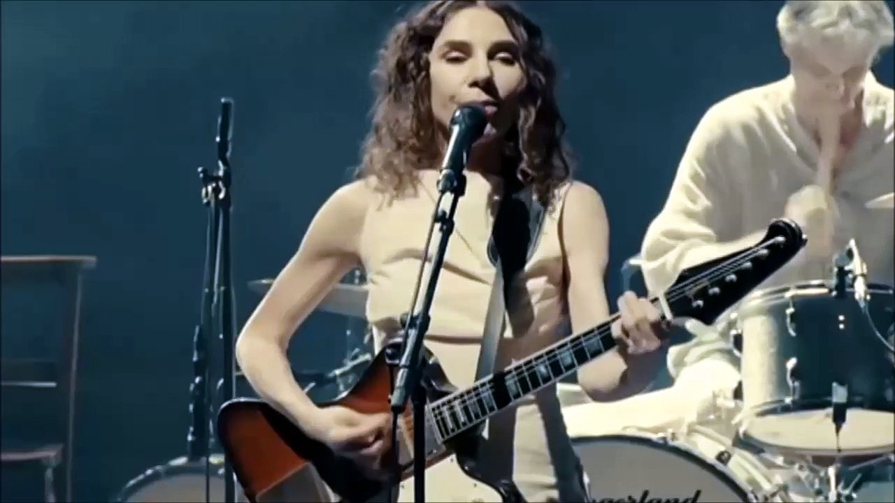 PJ HARVEY — Man-Size – Oldies ● From PJ HARVEY: OLYMPIA, PARIS — LIVE 2023
