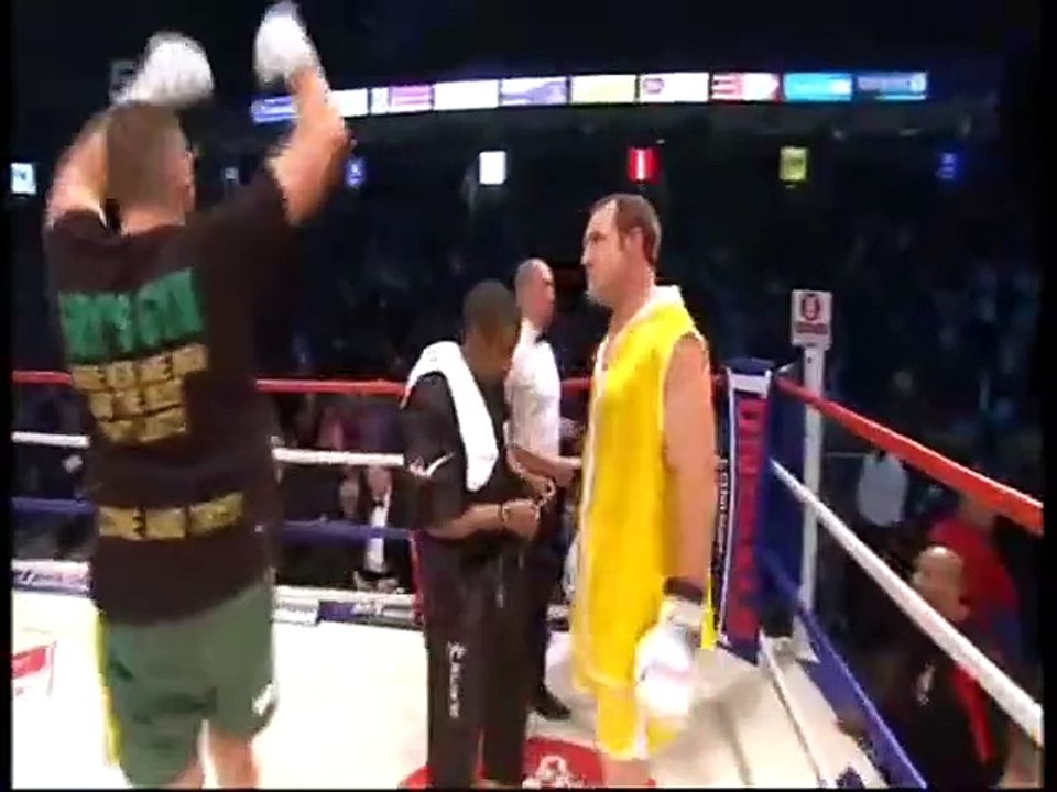 Tyson Fury vs Martin Rogan