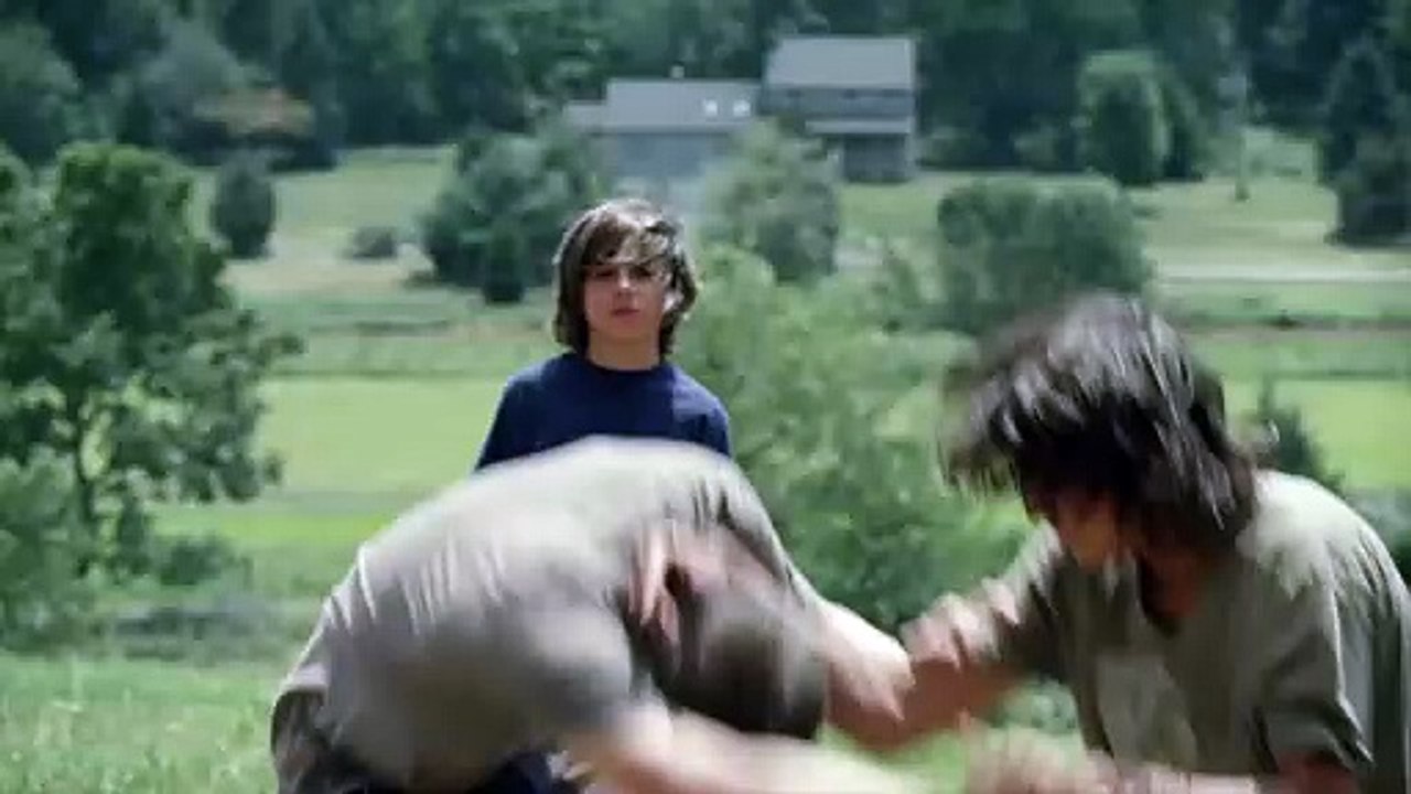 Hide Your Smiling Faces Bande-annonce (EN)