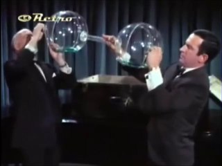 SUPER AGENTE 86 - CONO DEL SILENCIO POTÁTIL - CONO DEL SILENCIO - ABEJA EN EL CONO DEL SILENCIO - FALLA EN EL CONO DEL SILENCIOO - EL JEFE ENCERRADO EN EL CONO DEL SILENCIO - (FAST)