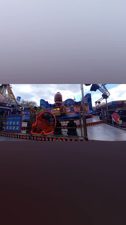 Foire des Rameaux de Grenoble 2023  #france #grenoble #divertissement  #sensations #manège #foire  (19)