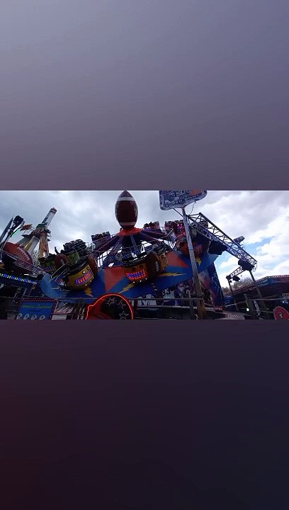 Foire des Rameaux de Grenoble 2023  #france #grenoble #divertissement  #sensations #manège #foire  (22)