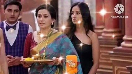 أجروا اخيرا نيلام قبلت لاكشمى كنة ليها وكمان بتستقبلهم بنفسها وماليشكا هتت_جنن وحاسة أنها فى خط_ر