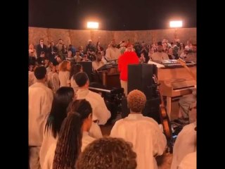 Justin Bieber Joins Kanye At Sunday Service