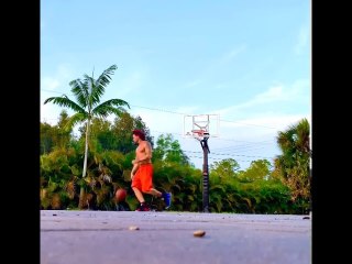 RiFF RAFF Gets Buckets