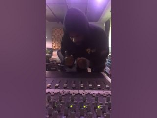 Bryson Tiller Shows How He Came Up With “Don’t” Timing