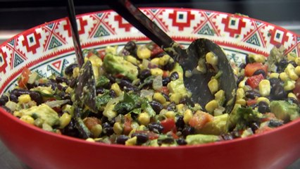 Melbourne cafe employs refugee and migrant women, bringing home cooked comfort to those far from home