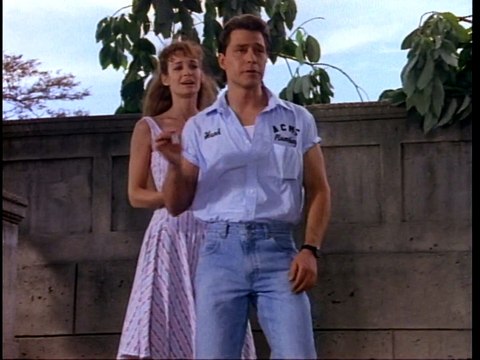 Las Pesadillas de Freddy - Un Muerto con Suerte - Español Latino - Freddy's Nightmares - Lucky Stiff