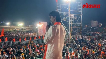 जरांगेंचा भुजबळांवर हल्ला, समोर बसलेल्या लोकांनी काय केलं पाहा