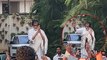 Amitabh Bachchan ने रविवार की शाम अपने बंगले जलसा के बाहर गर्मजोशी से फैन्स से की मुलाकात