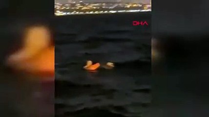 İstanbul'da vapurdan denize düşen yolcu kabusu yaşadı
