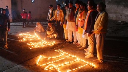 Gwalior News: रामोत्सव से सराबोर हुआ लक्ष्मण ताल, 11 हजार दीपों से जगमगाया शहर