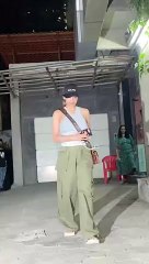 Malaika Arora's Hot Cropped Grey Gear Attire Is Jaw Dropping
