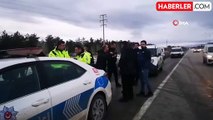 Erzurum'da trafikte yol verme tartışması: Polis memuruna saldıran şahıs gözaltına alındı