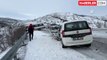 Sivas'ın Zara ilçesinde yolcu minibüsü ile hafif ticari araç çarpıştı, 26 kişi yaralandı