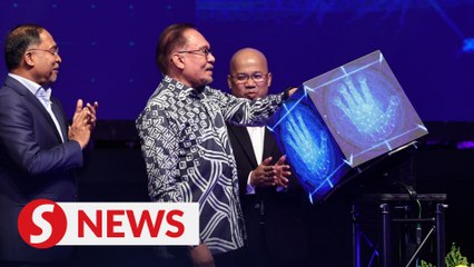 Anwar wants MOHE to abandon outdated bureaucracy