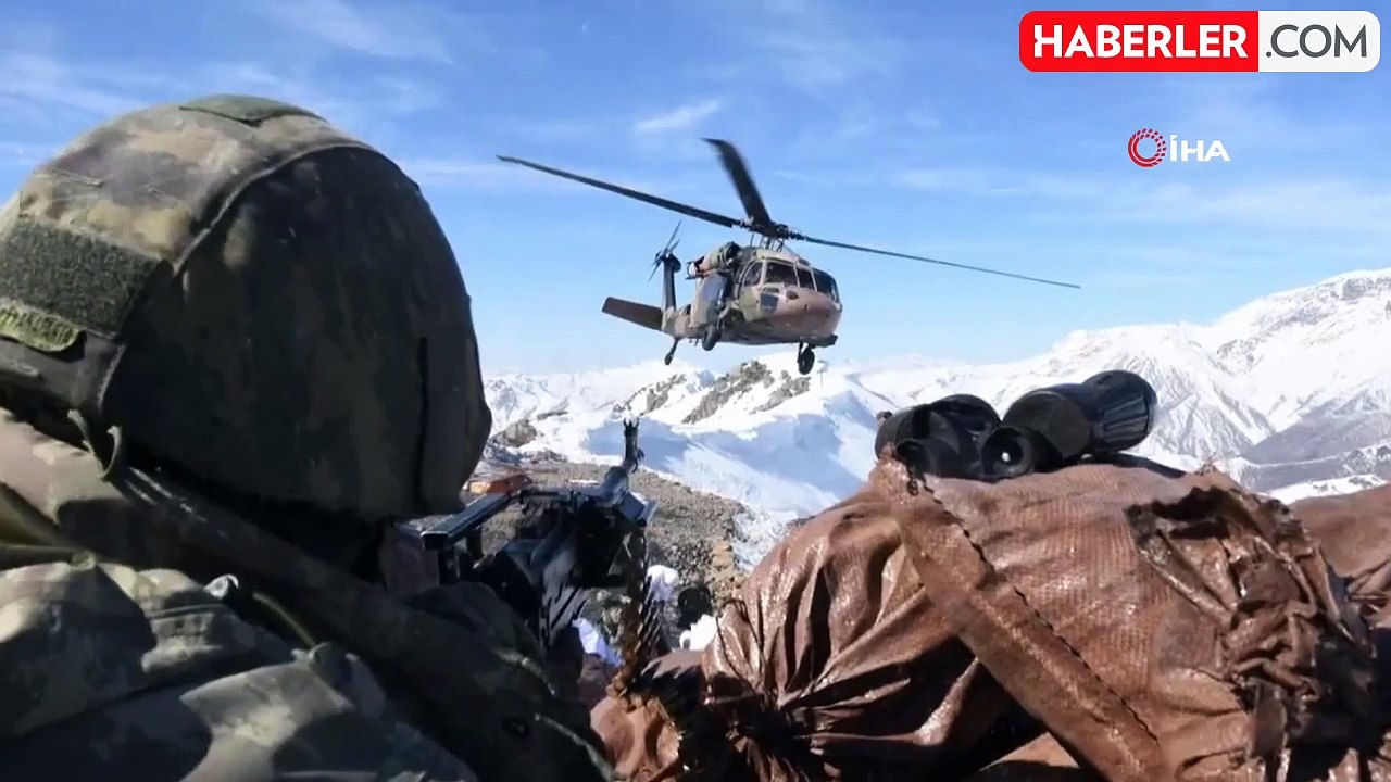 MSB zorlu şartlarda görev yapan Mehmetçiği paylaştı