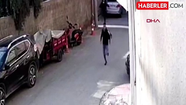 Mardin'de Kadının Cep Telefonu Hırsızlığı Güvenlik Kamerasına Yansıdı