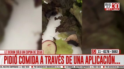 Ensalada con sorpresa: pidió comida a través de una aplicación... ¡y mirá lo que encontró!