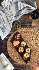 Tartines d'aubergine au coulis de tomate et chèvre