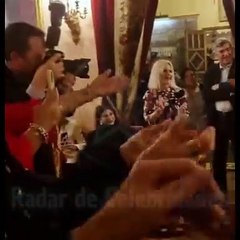 Bisbal eufórico con Hillary Clinton en el Palacio de Dueñas