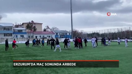 Erzurum'da oynanan amatör maçın son düdüğünden sonra saha karıştı!