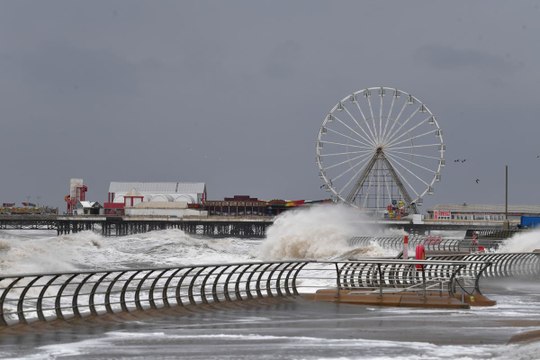 North west news update 22 Jan 2024: Storm Isha brings disruption to roads and railways