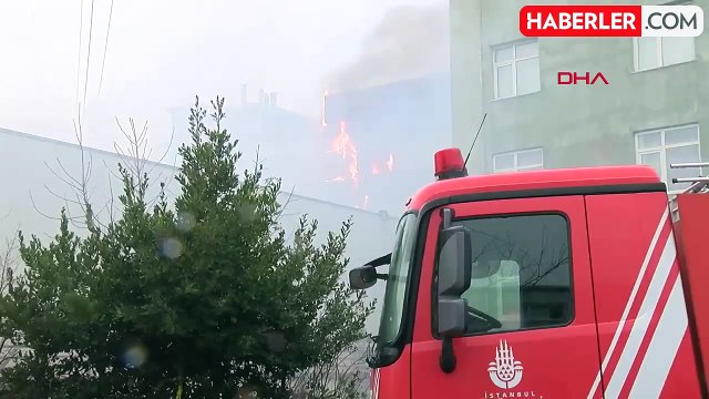 Ataşehir'de iş yerinde çıkan yangına itfaiye ekipleri müdahale ediyor