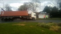 Storm Isha: Overturned lorry being righted in Doncaster after being blown over during storm
