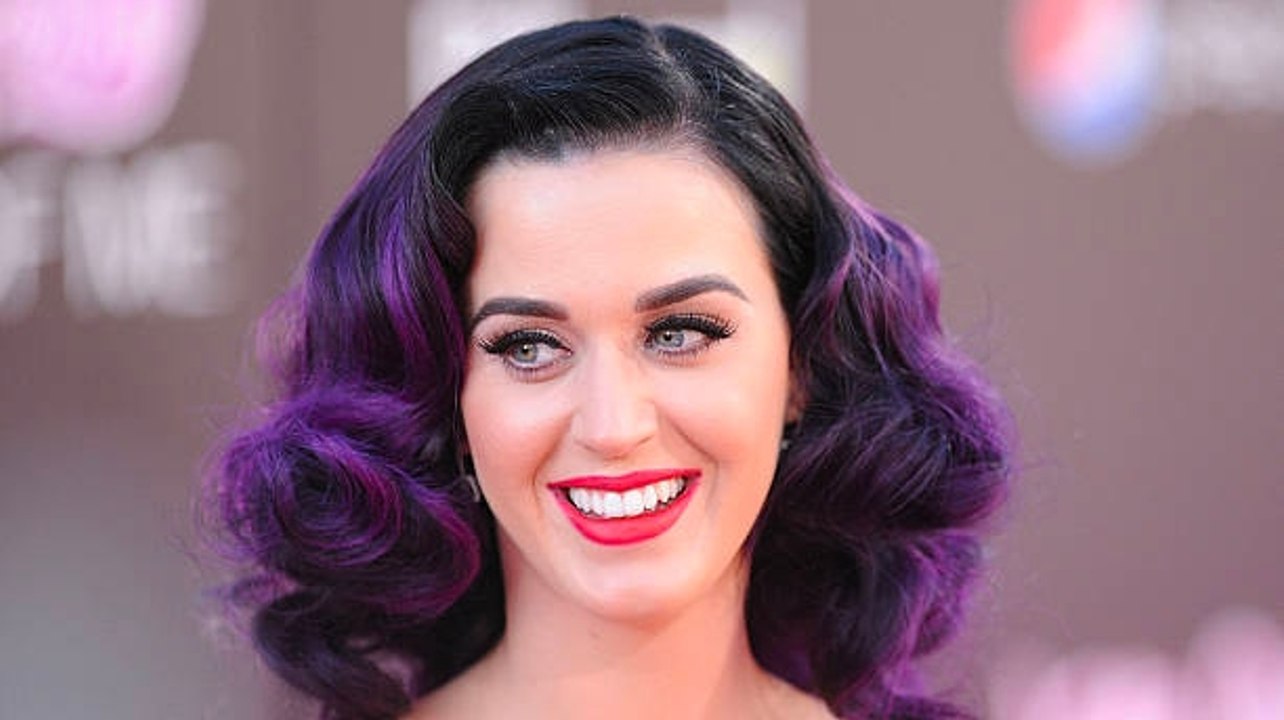 Celebrities Que Han Usado Tinder