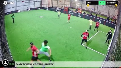 Faute de Mehdi Mentouri - Lerbi FC