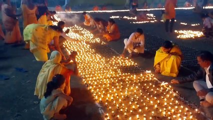 वीडियो देखें....रायपुर में पहली बार ऐसा नजारा....11 लाख दीयों की रोशनी में मुस्कुराए राम