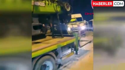 Freni patlayan kamyonet, 10 araca çarparak durabildi