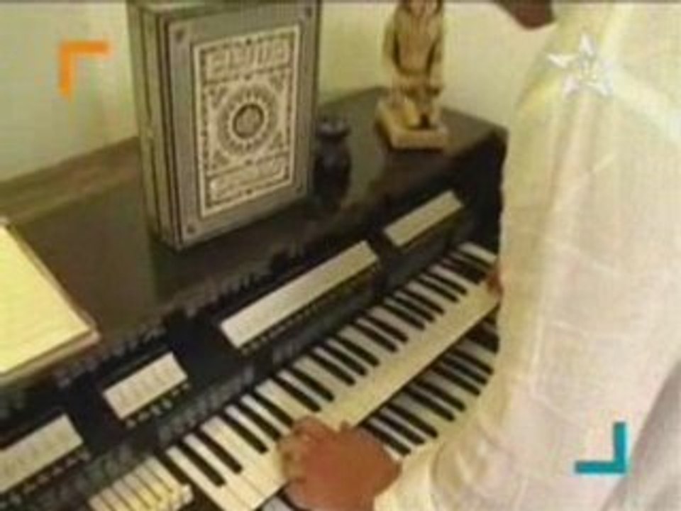 Aziz 2M (100 chabab)