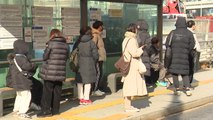 [날씨] 북극 한파에 전국 꽁꽁, 서울 체감 -20.9℃...서해안·제주 폭설 / YTN