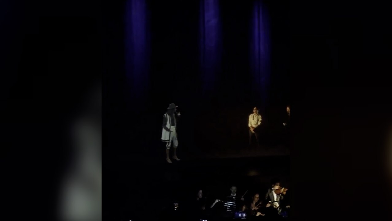 Cem Karaca'nın Gözyaşları filminin galasında tüyler diken diken oldu