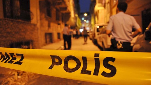 Önce kaza yaptı sonra yoldan geçen birini vurdu