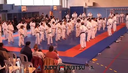 2009 ACCUEIL DES JEUNES