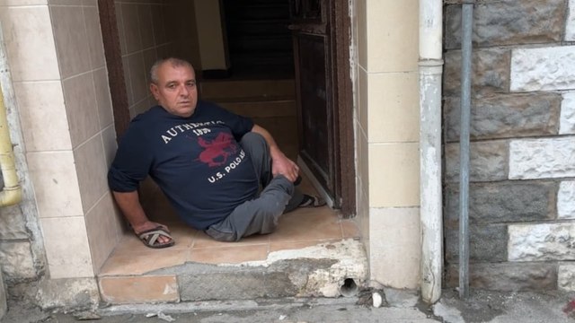 Engellinin tekerlekli sandalyesi çalındı