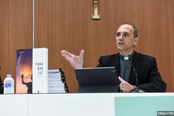 "A ver quién la tiene más larga", la ironía de un cura para referirse a la cifra de víctimas de pederastia