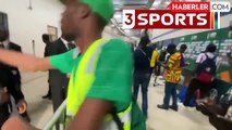 Ganalı gazeteciler, Afrika kupasında Mozambik berabere kalarak ilk 16 şansını kaybeden milli takım futbolcularına saldırdı
