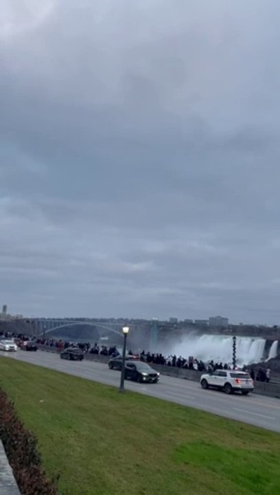 NIAGARA cascades