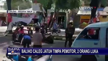 Baliho Caleg di Cakung Jatuh Timpa Pemotor, 2 Orang Luka